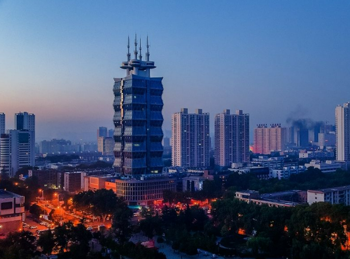 ky开元系统与洛阳市探讨产业转型发展新动能
