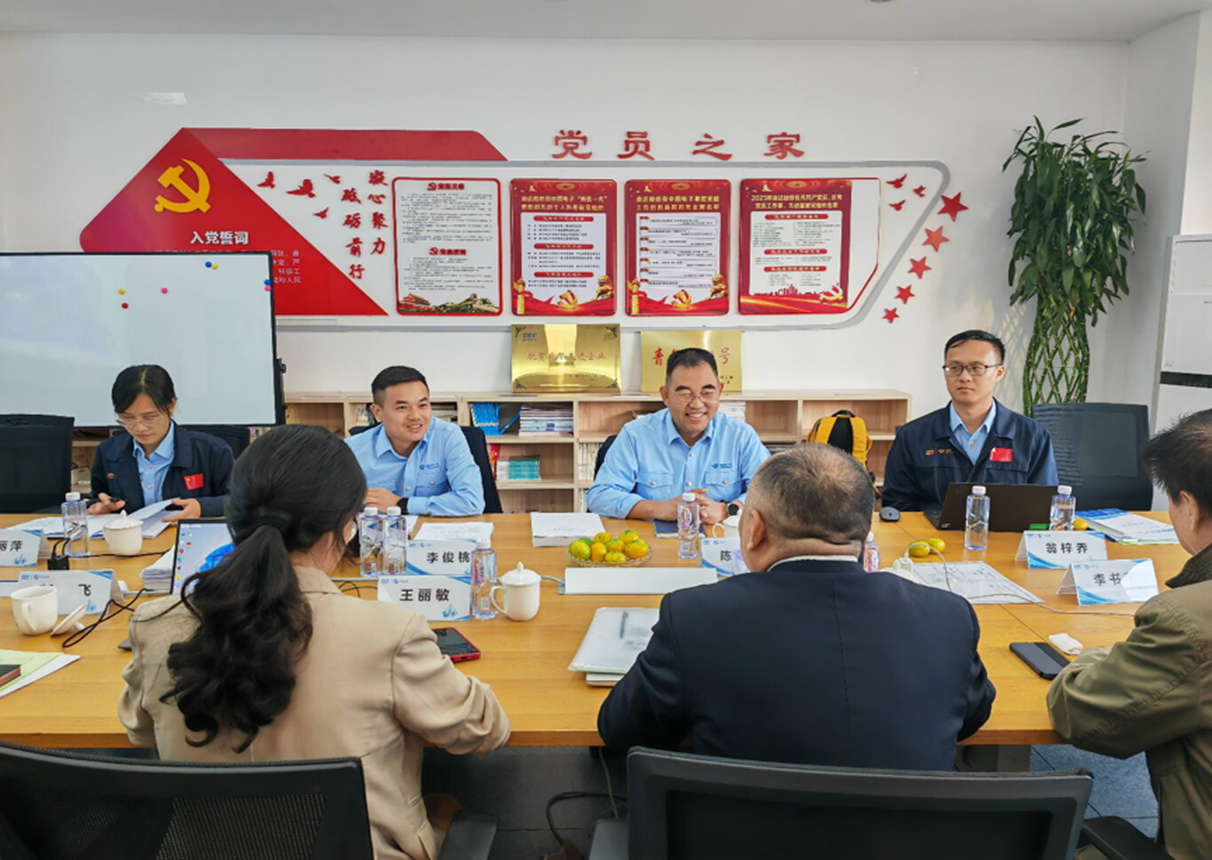 ky开元官网-央视大型融媒体报道《智造中国》走进新松 探秘机器人产业基地